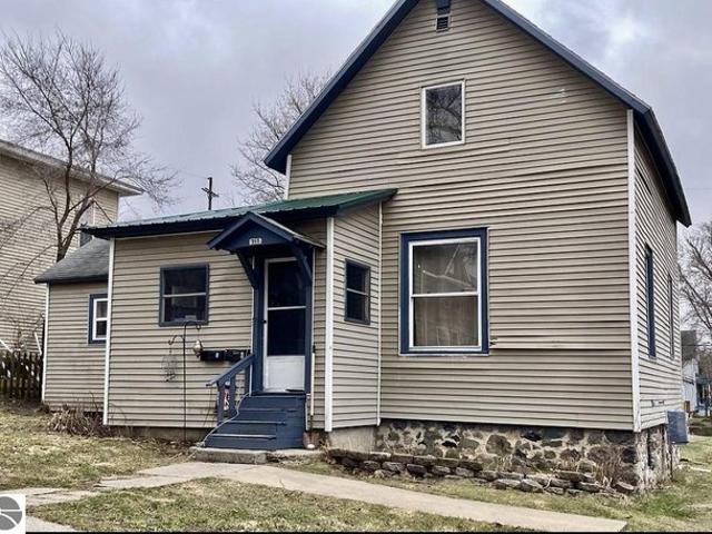 House for sale in Cadillac, Michigan