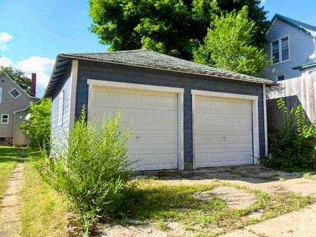 House for sale in Cadillac, Michigan