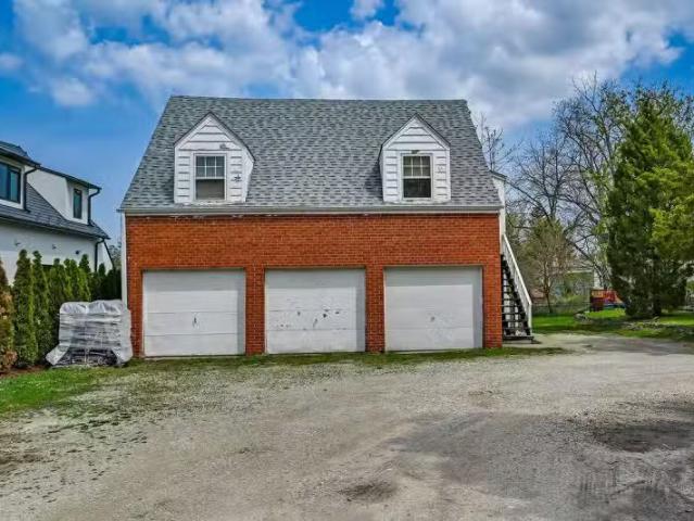 House for rent in Downers Grove