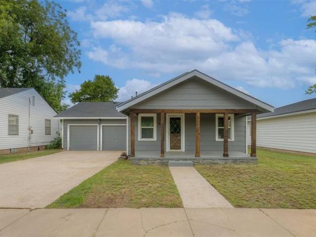 House for sale in Crescent, Oklahoma