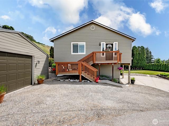 House for sale in Wenatchee, Washington