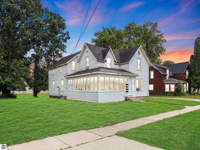 House for sale in Alma, Gratiot County