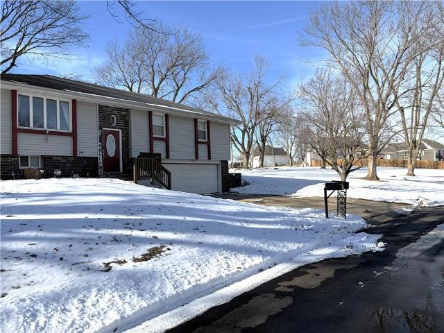 House for sale in Gower, Missouri