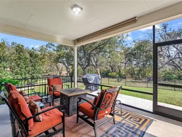 House for sale in Georgetown