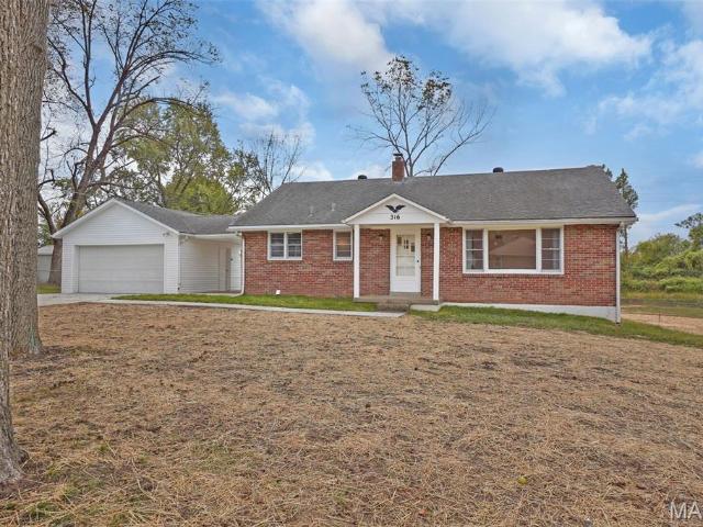 House for sale in Maryland Heights, Missouri