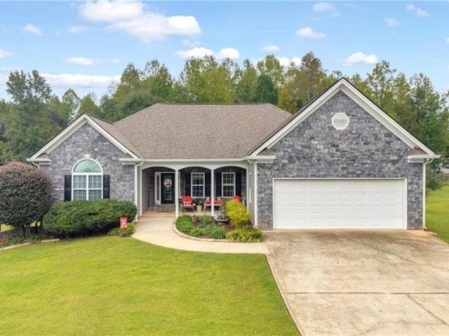 House for sale in Commerce, Jackson County