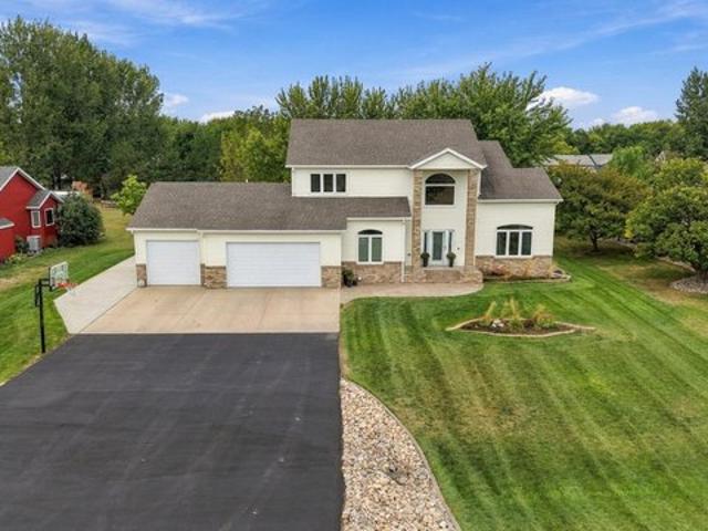 House for sale in Harwood, Cass County