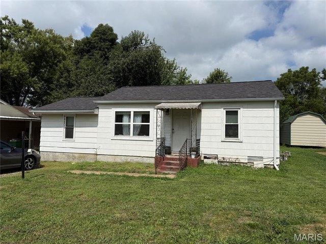 House for sale in Fredericktown, Madison County