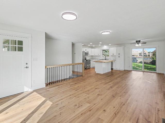 House for sale in Pella, Marion County
