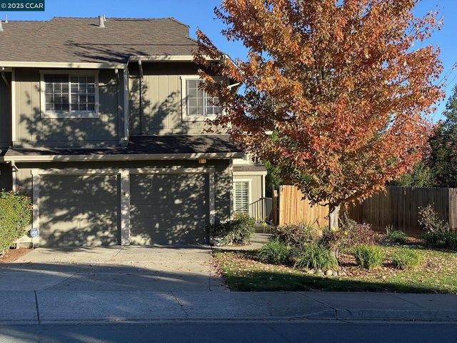 Townhouse for sale in Pleasant Hill, California