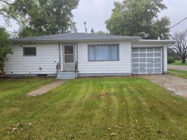 House for sale in Oxbow, Saskatchewan