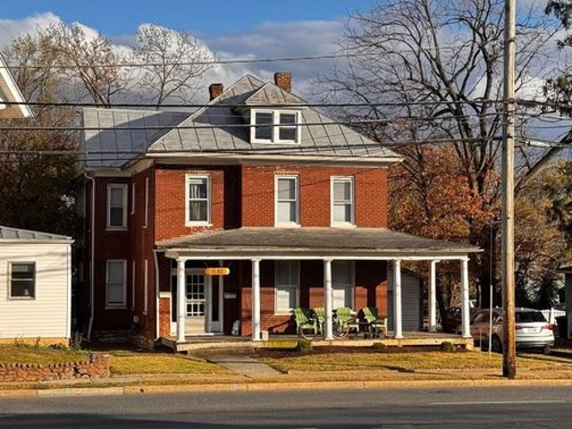 House for sale in Virginia