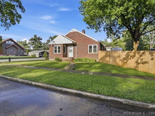 House for sale in Eldon, Missouri