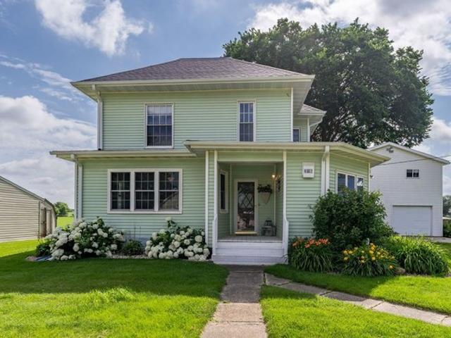 House for sale in Wyoming, Iowa