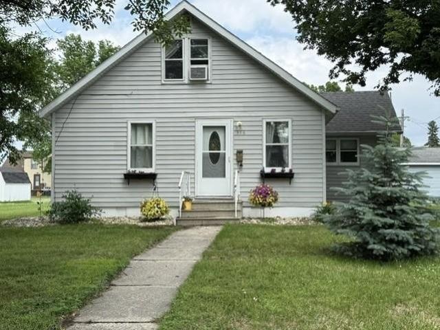 House for sale in Breckenridge, Minnesota