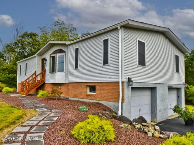 House for sale in Stroudsburg, Pennsylvania
