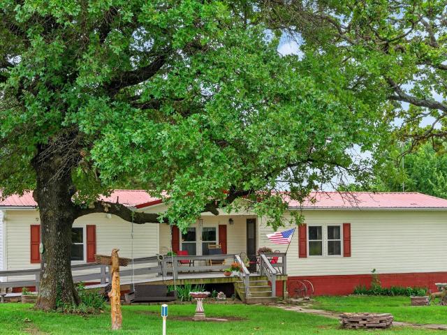House for sale in Buffalo, Missouri