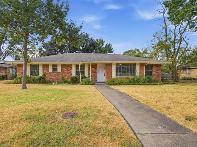 House for sale in Desoto, Texas