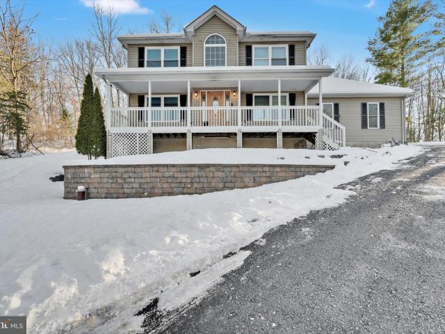House for sale in Shawnee On Delaware, Pennsylvania