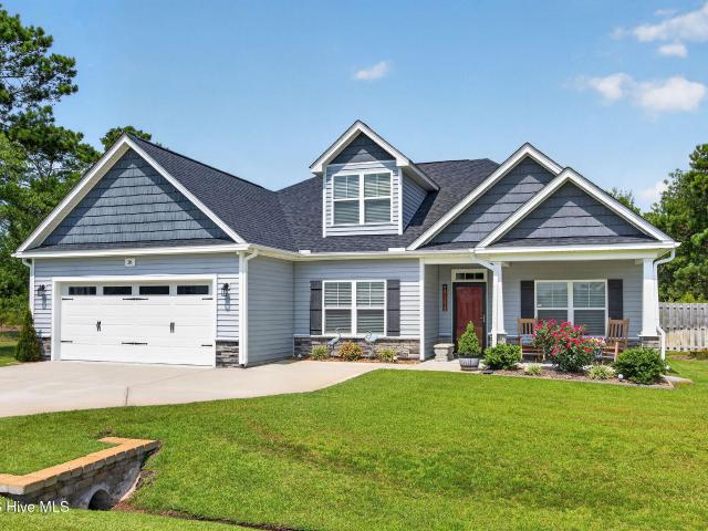 House for sale in Sneads Ferry, North Carolina