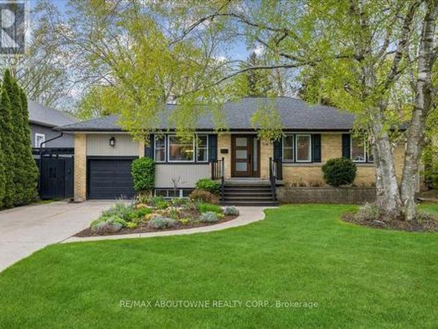 House for sale in Oakville, Ontario