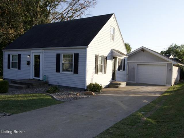 House for sale in Cecilia, Kentucky