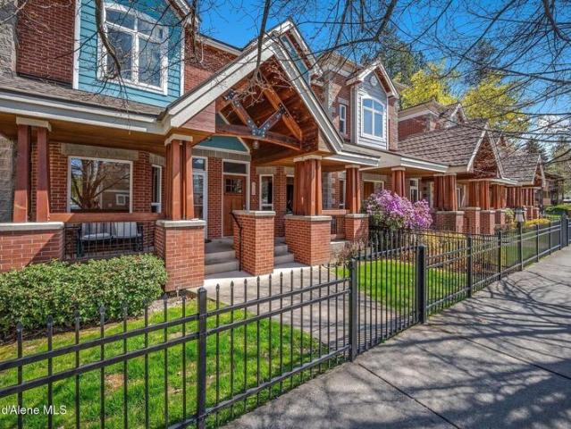 Townhouse for sale in Coeur D Alene