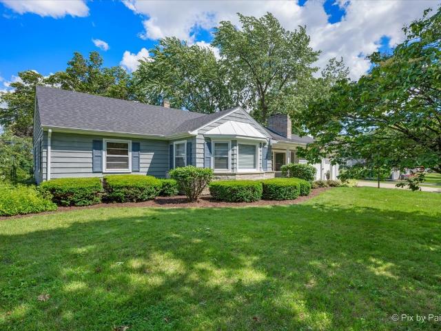 House for sale in Aurora, Illinois