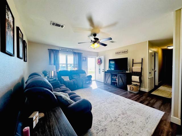 House for sale in Ark