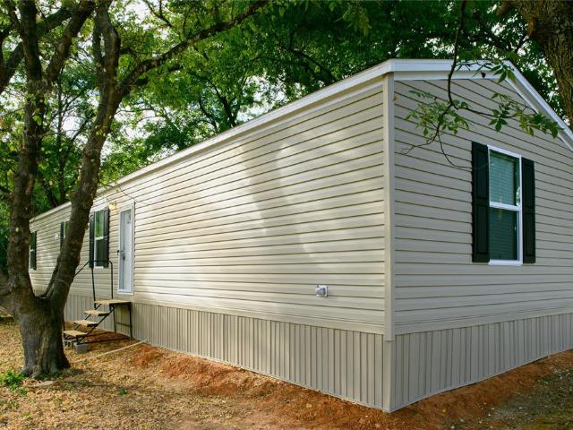 House for sale in Sadler, Grayson County