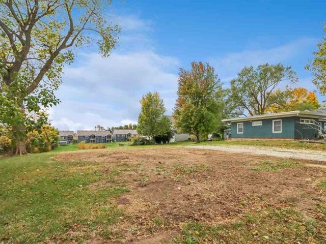 Land for sale in Cedar, Iowa