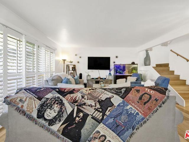 Condo for sale in Canoga Park, California