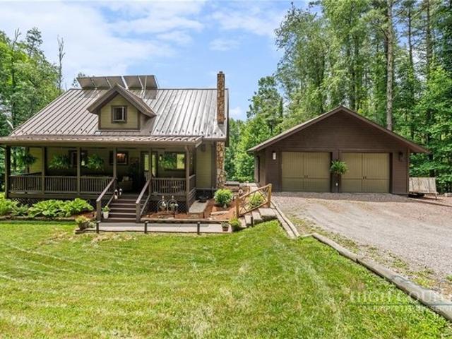 House for sale in Watauga, North Carolina