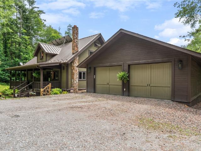 House for sale in Watauga, North Carolina