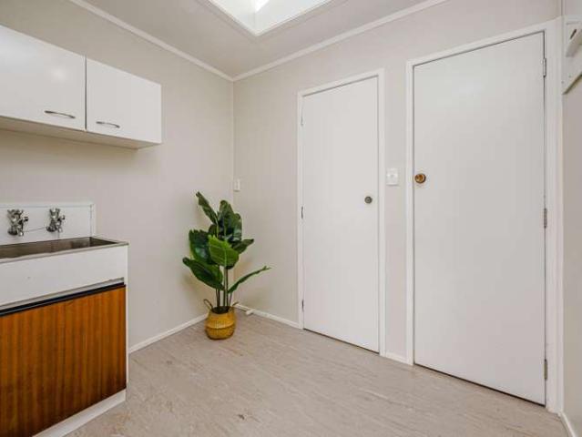 Apartment for sale in Papakura