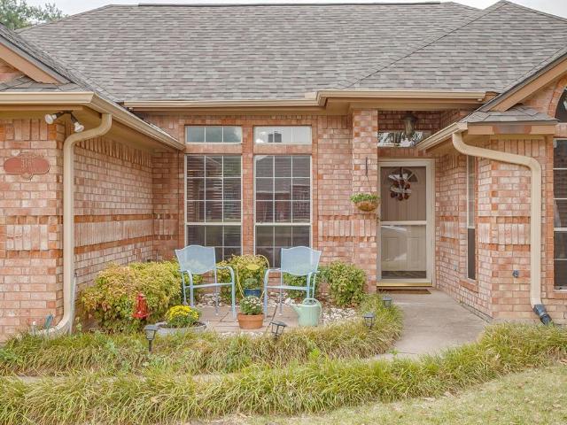 House for sale in Burleson, Texas