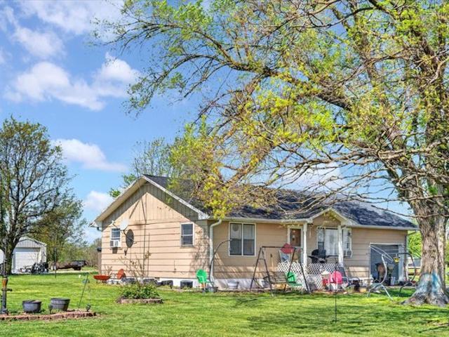 House for sale in Niangua, Missouri