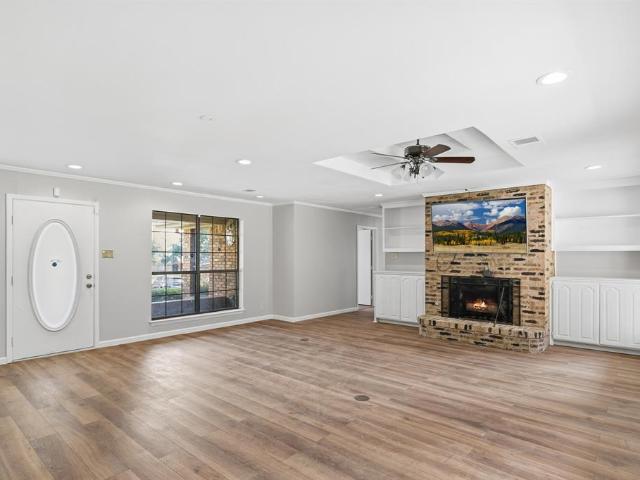 House for sale in Whitesboro, Grayson County