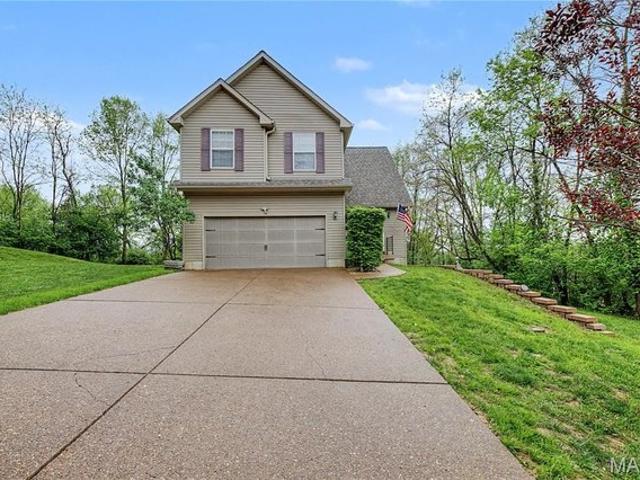 House for sale in Pacific, Missouri
