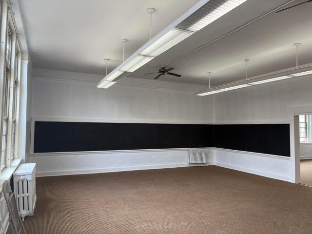 Commercial for rent in Frankfort, Kentucky