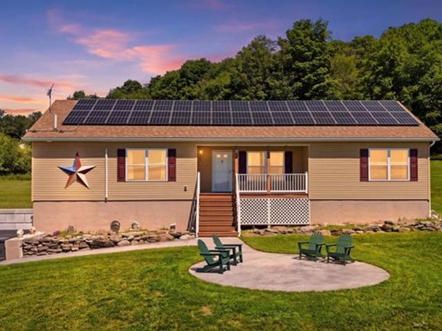 House for sale in Equinunk, Pennsylvania