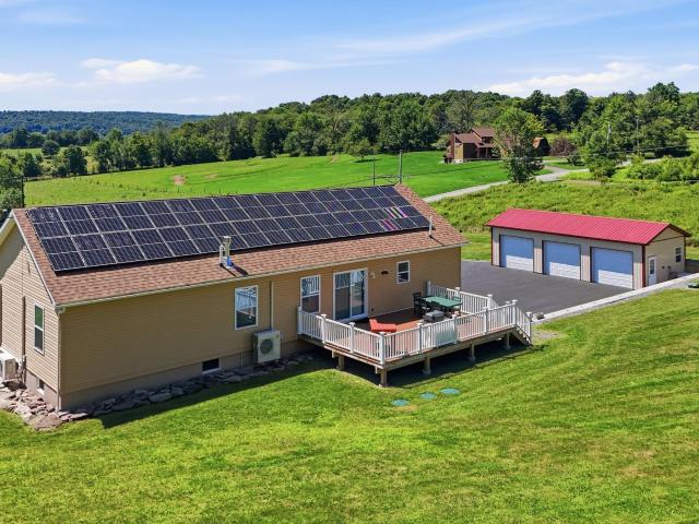 House for sale in Equinunk, Pennsylvania