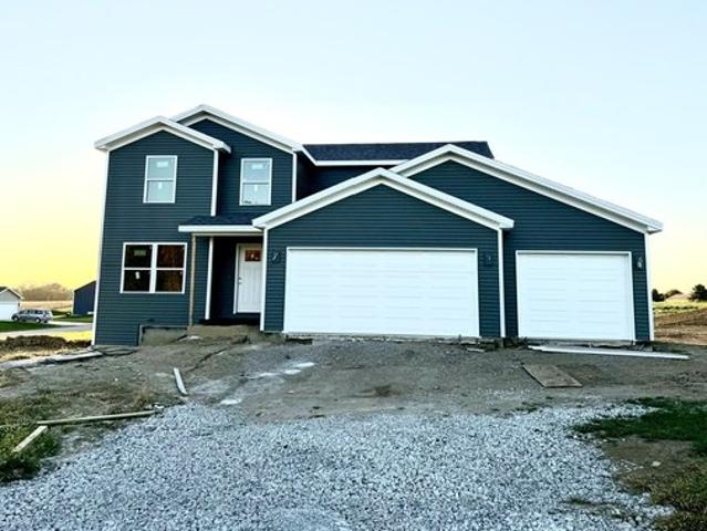 House for sale in Carlock, McLean County