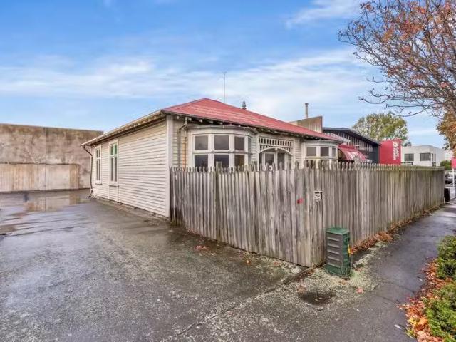 House for sale in Heathcote, Canterbury