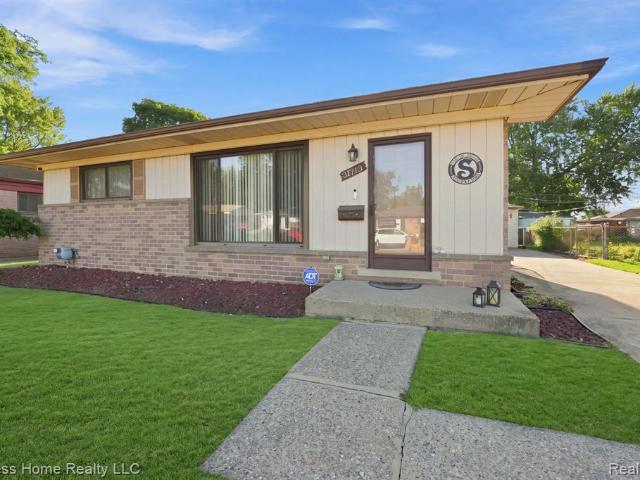 House for sale in Warren, Michigan