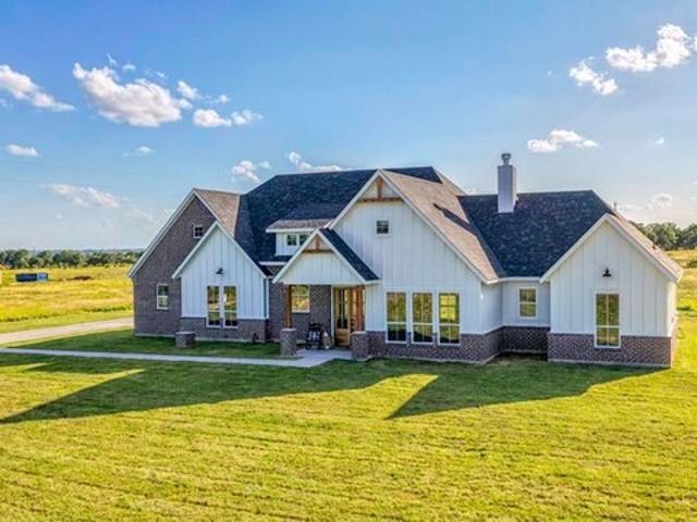 House for sale in Hood, Texas