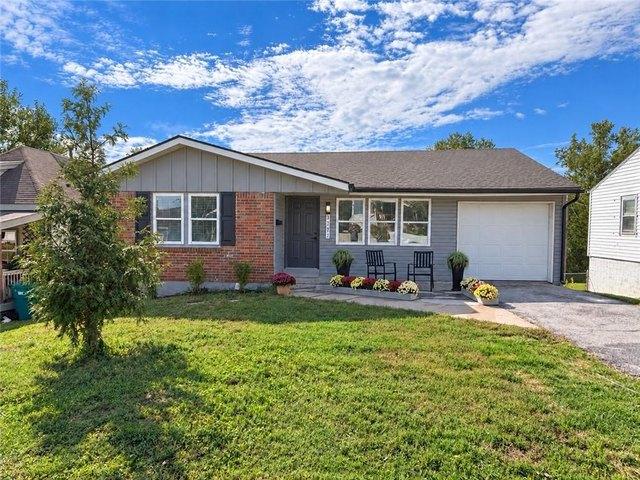 House for sale in Maywood, Kansas City