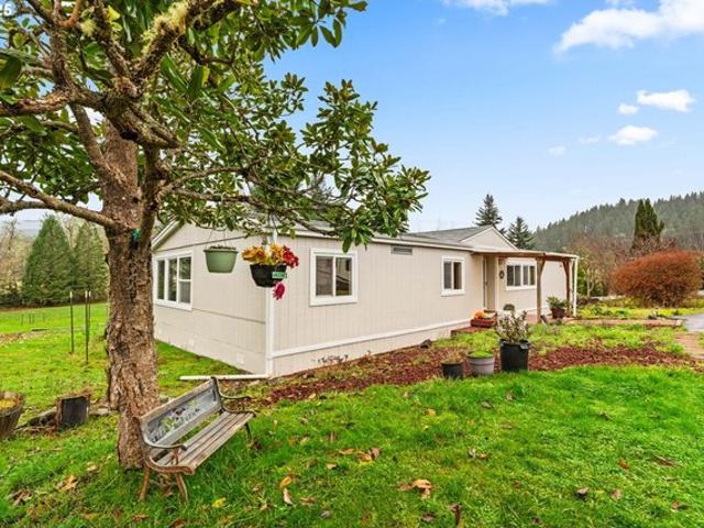 House for sale in Oregonia