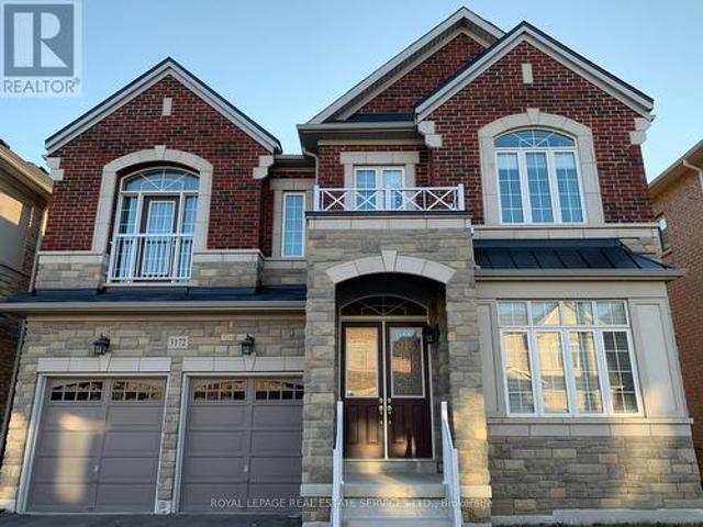 House for rent in Oakville, Golden Horseshoe