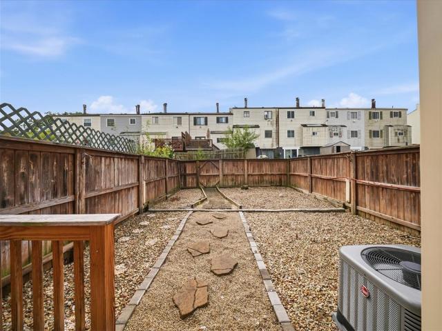 Townhouse for sale in Allison Park, Pennsylvania